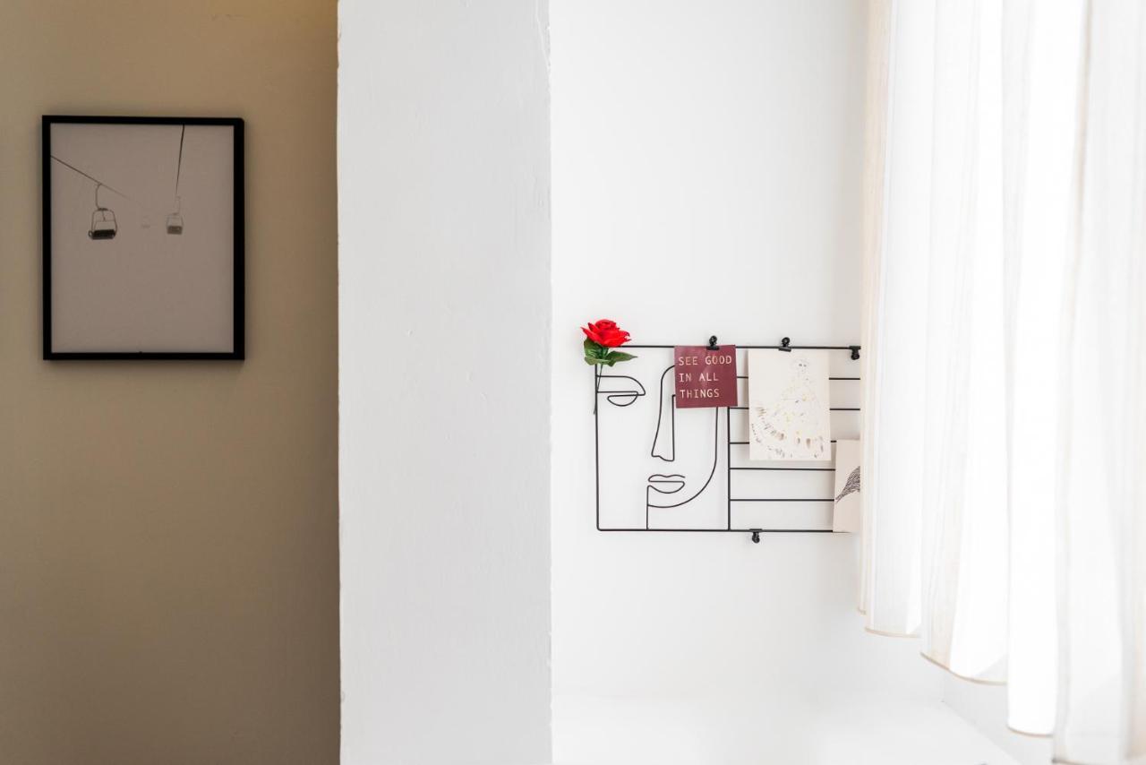 Apartamento Inteligente Con Vistas A La Alhambra Granada Bagian luar foto