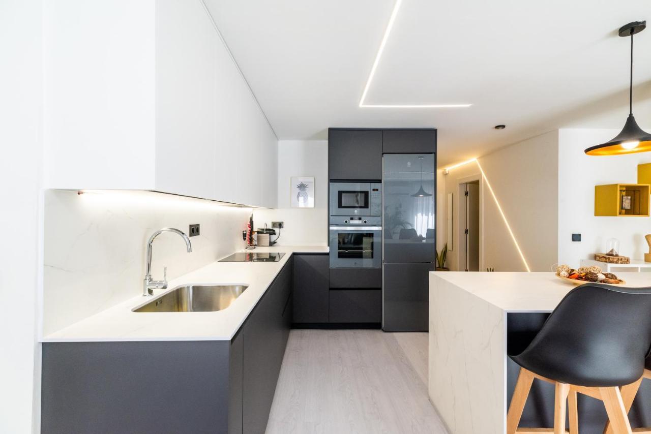 Apartamento Inteligente Con Vistas A La Alhambra Granada Bagian luar foto