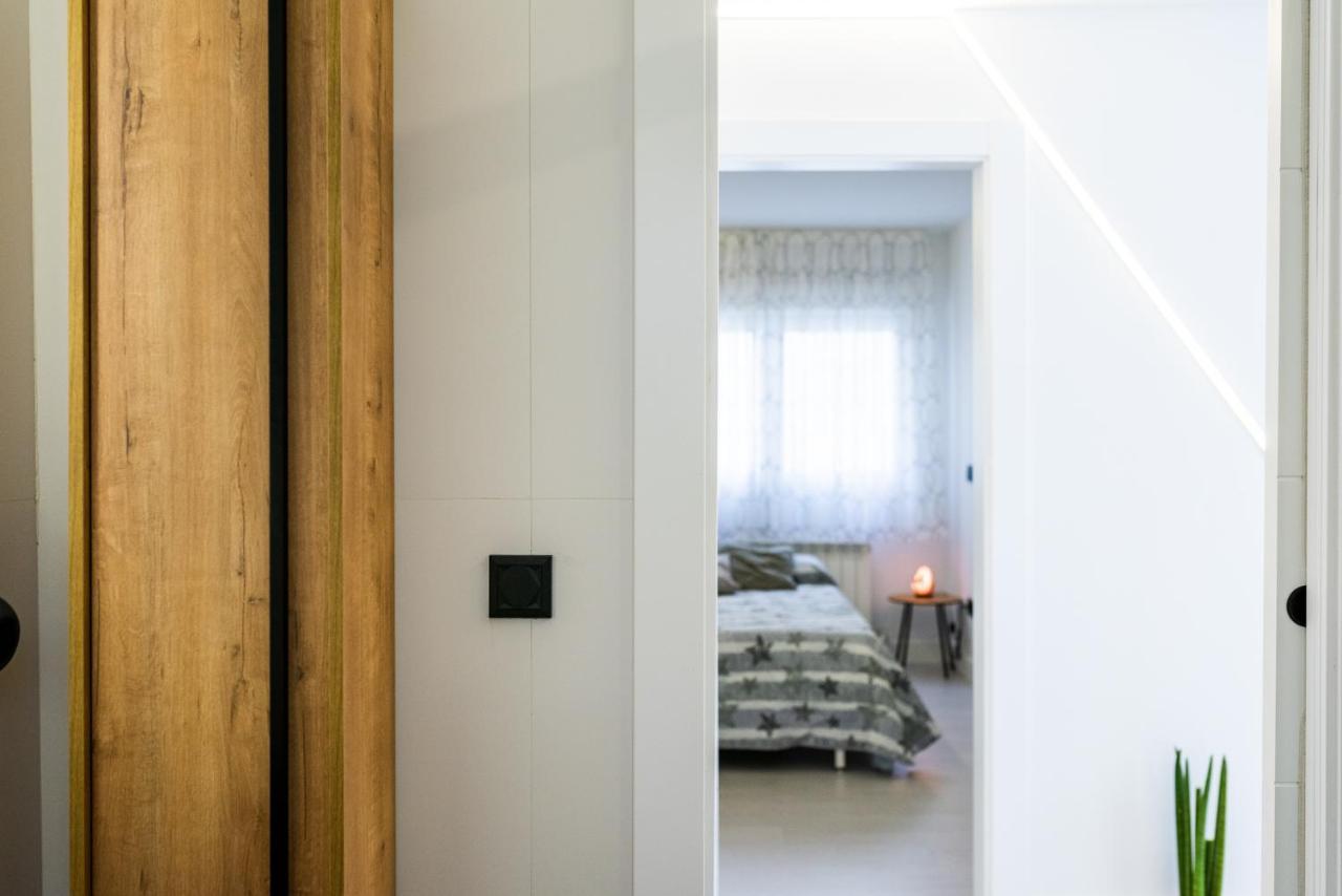 Apartamento Inteligente Con Vistas A La Alhambra Granada Bagian luar foto